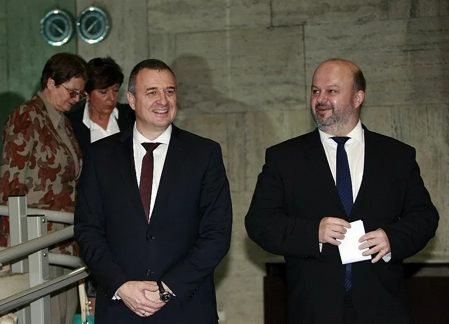 Чехия дари 920 000 евро за бежанците в България