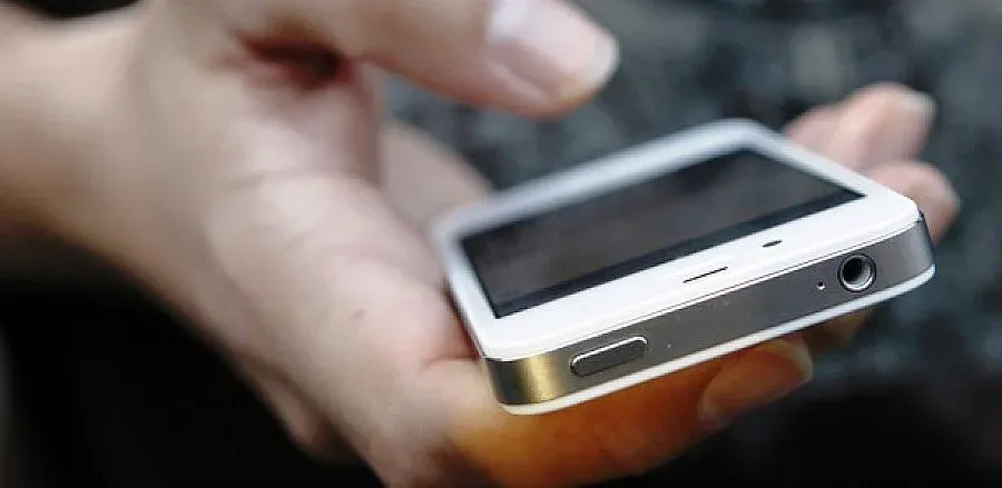 ЕК разреши употребата на смартфони в самолетите