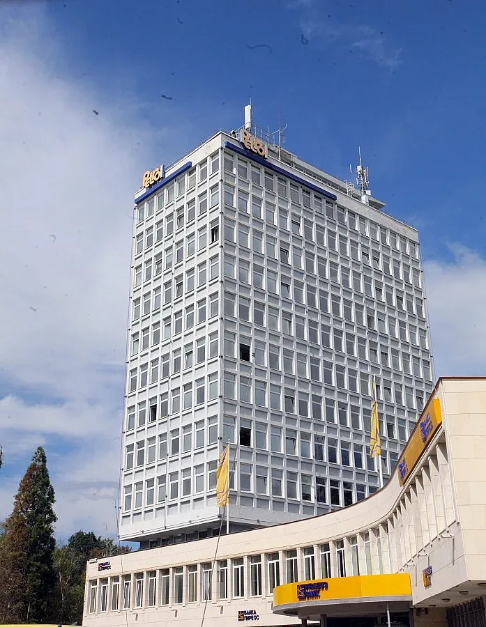 "Петрол" продаден заради дългове