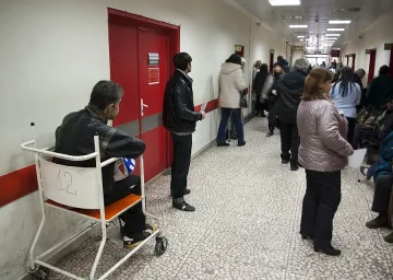 "Пирогов": 24 часа надлъгване със смъртта