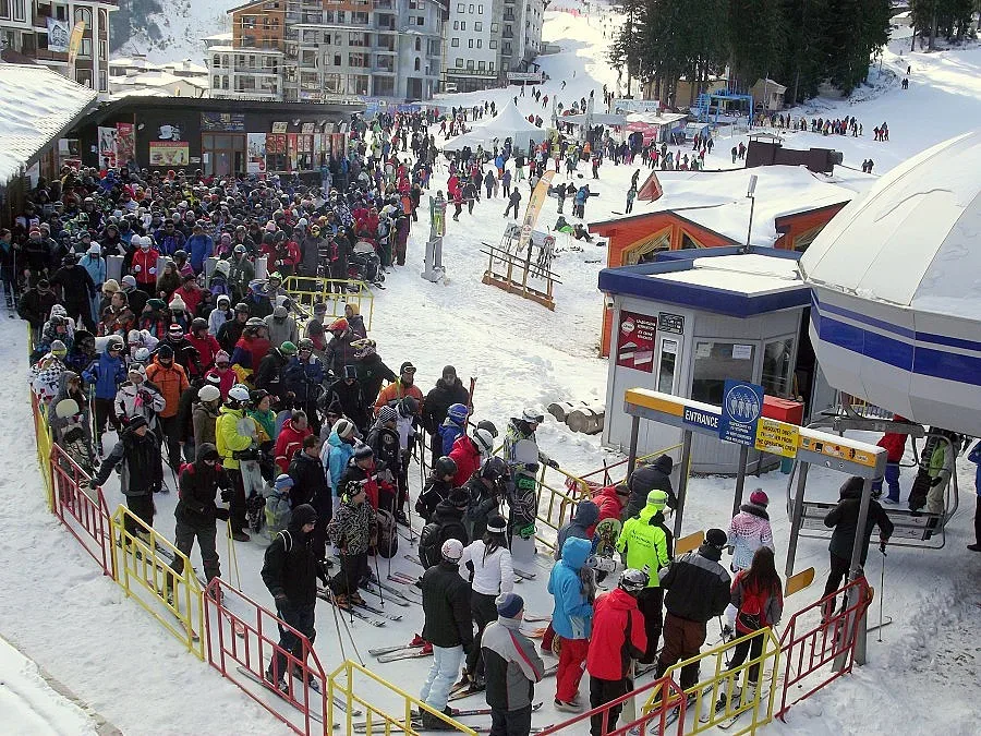 Окупация на пистите