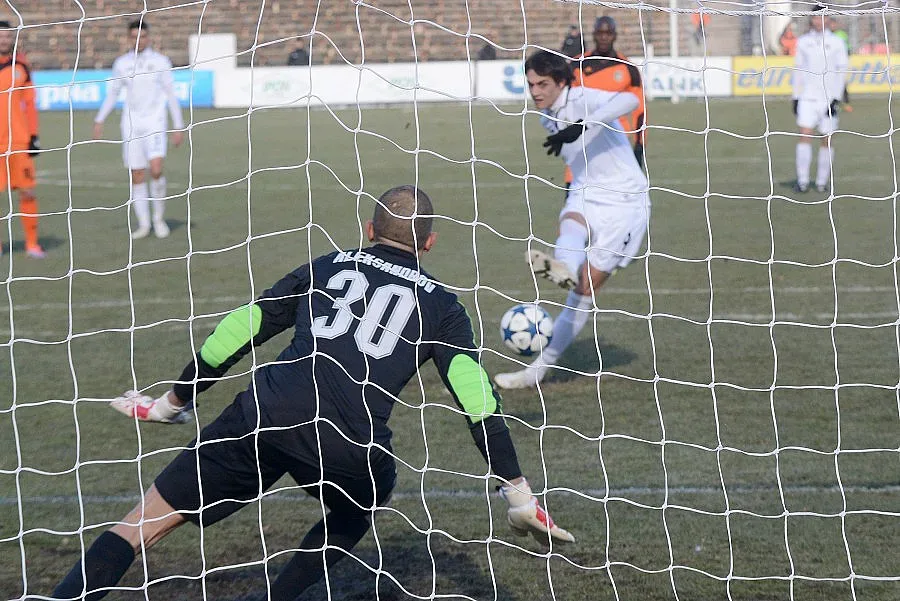 Полицията спря два боя в София