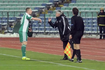 Писна ни от футбол, признаха "орлите"