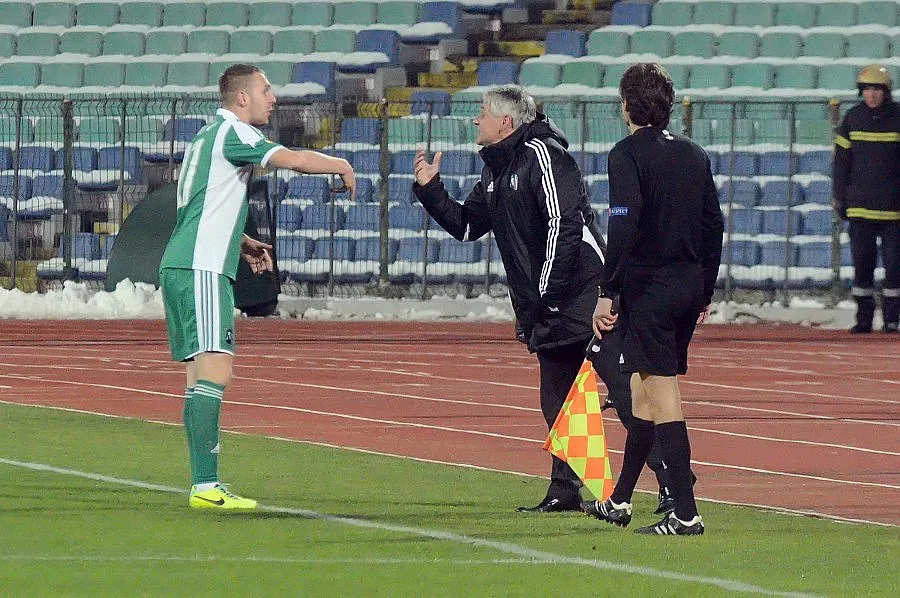 Писна ни от футбол, признаха "орлите"