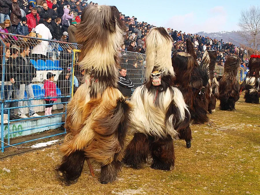 Дават кукерска награда в памет на загинал миньор