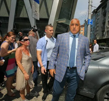 Бойко пак с оферта към реформаторите