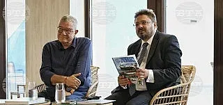 Кирил Вълчев и проф. Христо Пимпирев представиха английското издание на броя на ЛИК