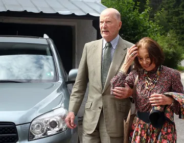 Не дадоха двореца "Кричим" на Сакскобургготски