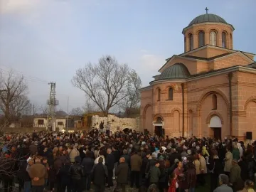 160 кг риба дарени след службата в „Св. Йоан Предтеча”