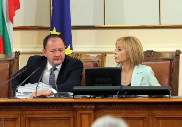 Парламентът ни почете Нелсън Мандела