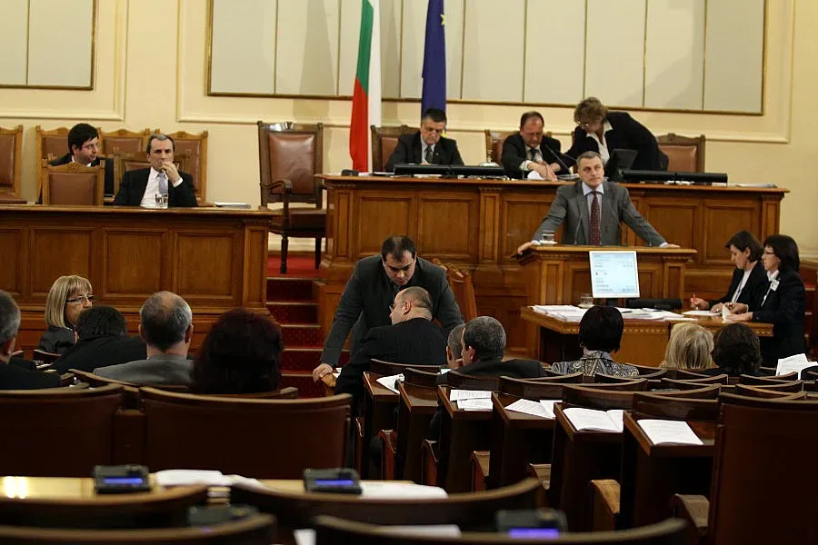 Четвърти ден маратон по бюджета