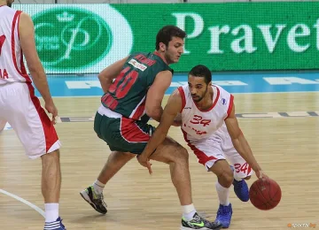 Баскетболът взима зала "Триадица" за 10 години