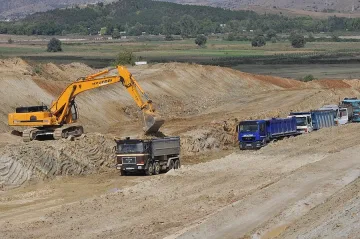 Започват да строят Лот 3 на „Струма” през 2015 г.