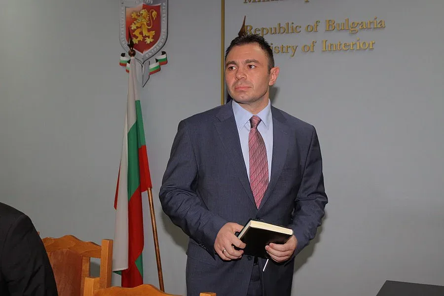 МВР арестува полицаи за побой