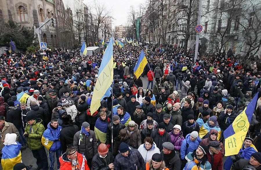 Трима президенти подкрепиха бунта в Украйна