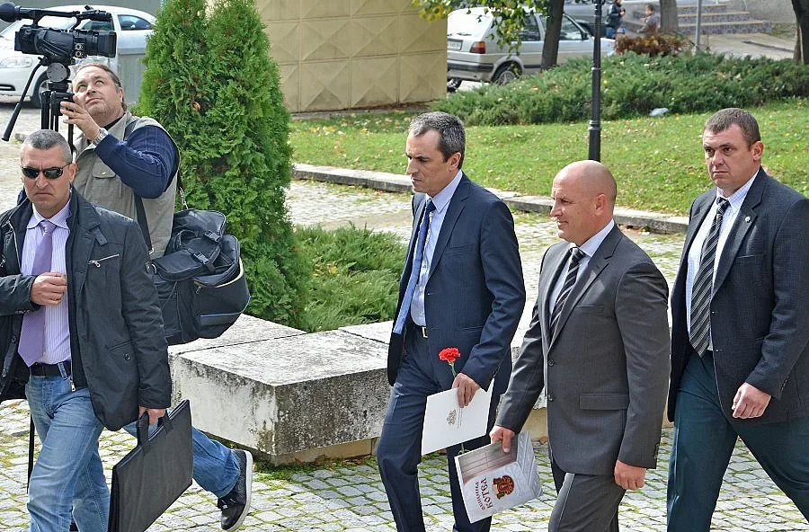 Орешарски: Двама министри са виновни за спрените европари
