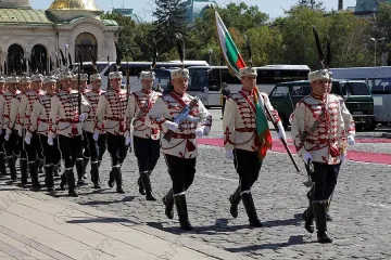 Гвардейци - със 75 лицеви опори за минута
