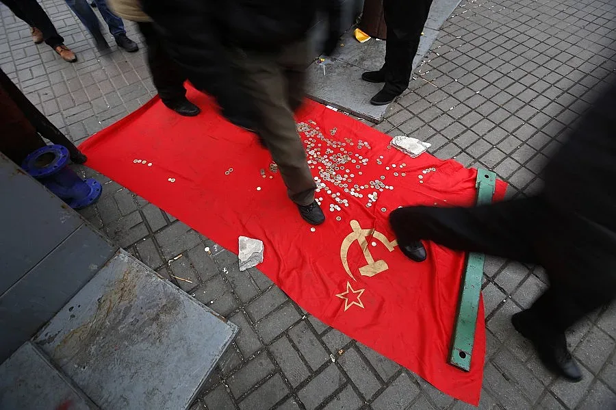 Русия предупреди НАТО да не се меси в Украйна