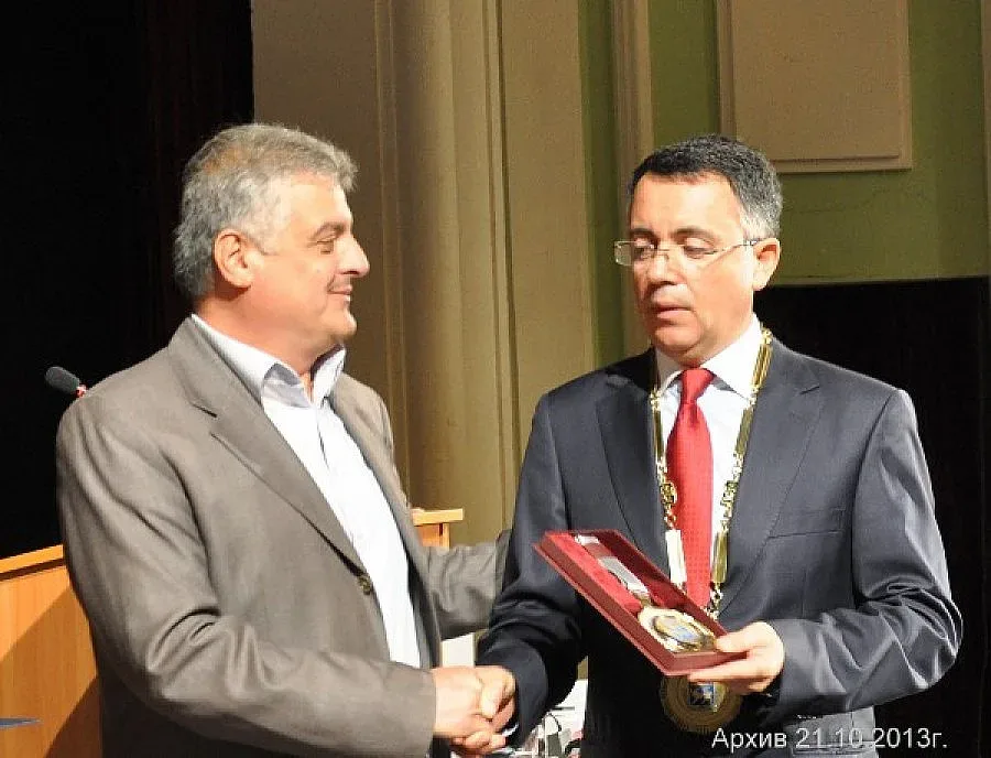 Флагът на Кърджали ще се вее на Антарктида  