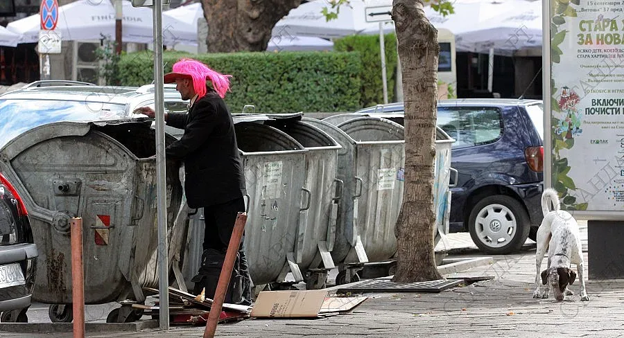 Три звезди за несретници в закрито школо във Враца