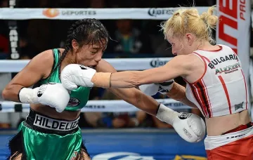 Спряха наша боксьорка за титлата