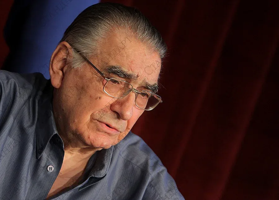 Рекетиран от Алексей дължи 100 бона на Нешка