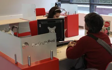 Икономист: Лихвите по кредитите падат догодина