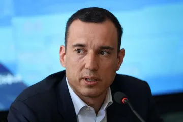 Спира ли градският транспорт в София? Говори Терзиев