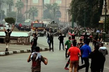 Протести след обявяването на новата конституция в Египет