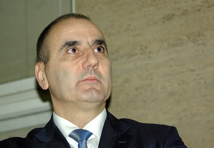 Пуснаха Цветанов в Брюксел