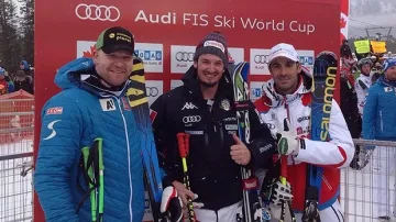 Парис носи на Италия шеста поредна победа в спускане за СК