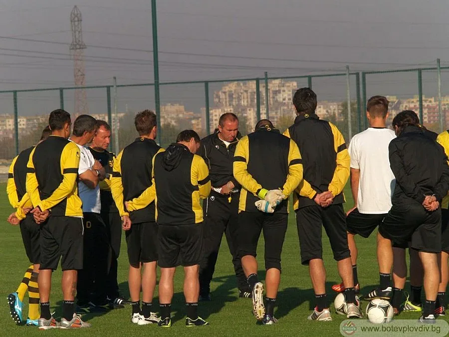 Мацата се завърна в групата на Ботев Пд