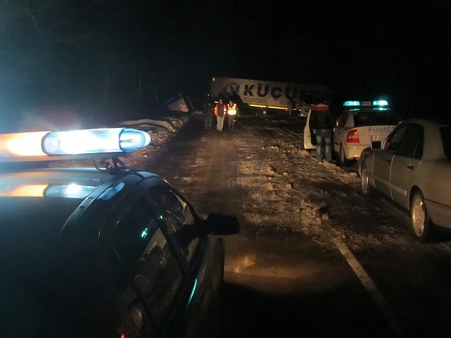 Катастрофа затвори пътя Русе-Бяла