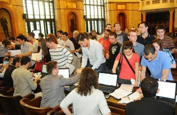 Над 40% от студентите учат право и икономика