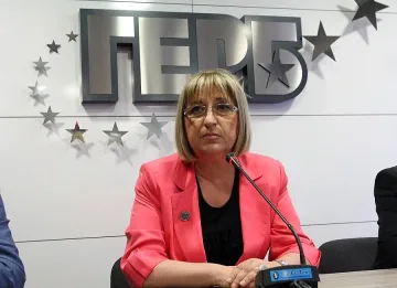 Цачева: Властта е на тиймбилдинг в Боровец