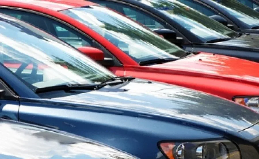 Питаме МВР за запор на колата