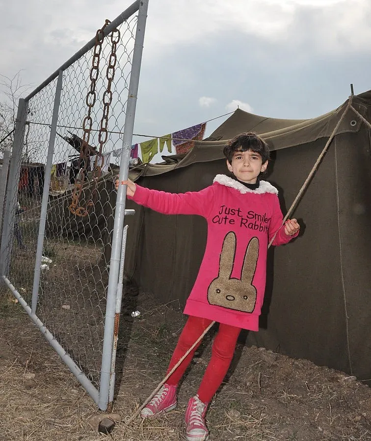 Сирийски семейства се върнаха в палатките в Харманли