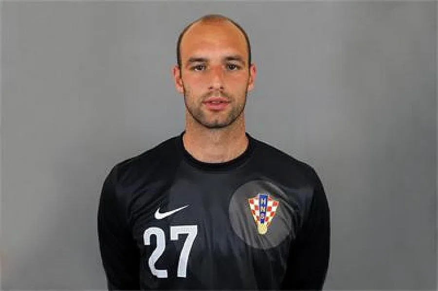 Млад татко се върна в "Левски" 