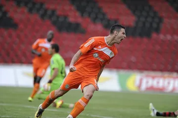 Хора на Рома идват за Симеон Славчев от Литекс 