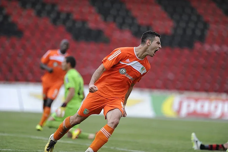 Хора на Рома идват за Симеон Славчев от Литекс