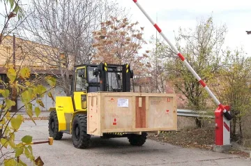 Пращаме в НАТО български мотокари