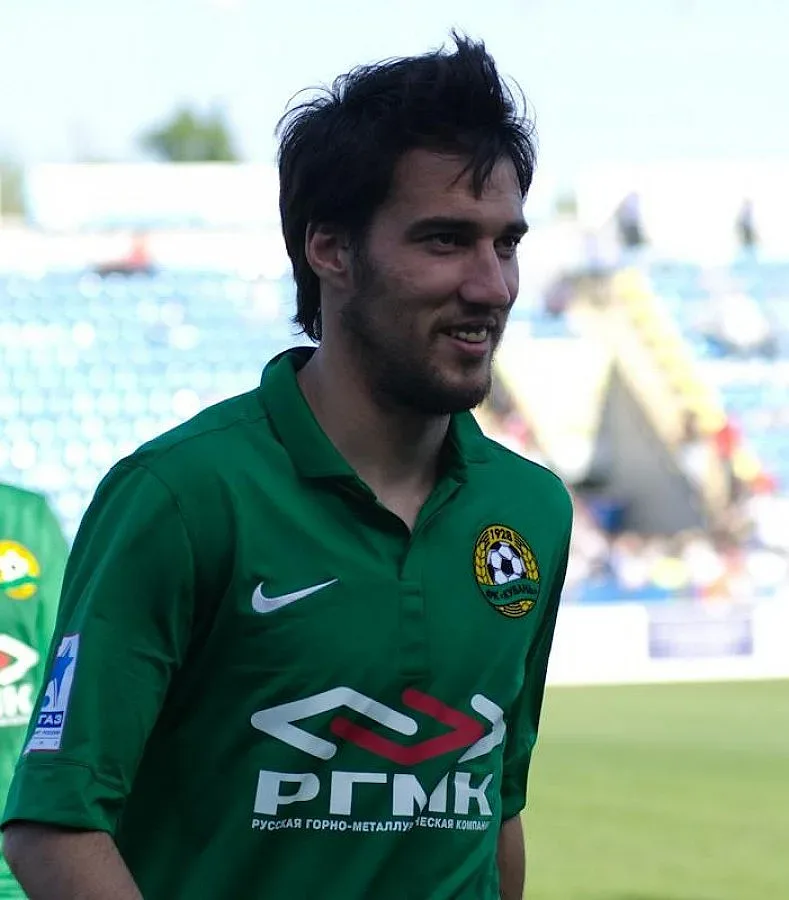 "Вила" ме иска, разкри Попето