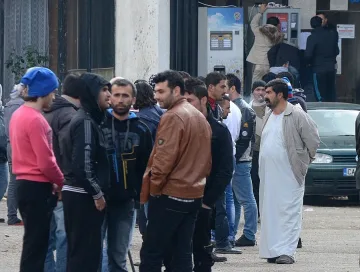 България експулсира 46 нелегални имигранти