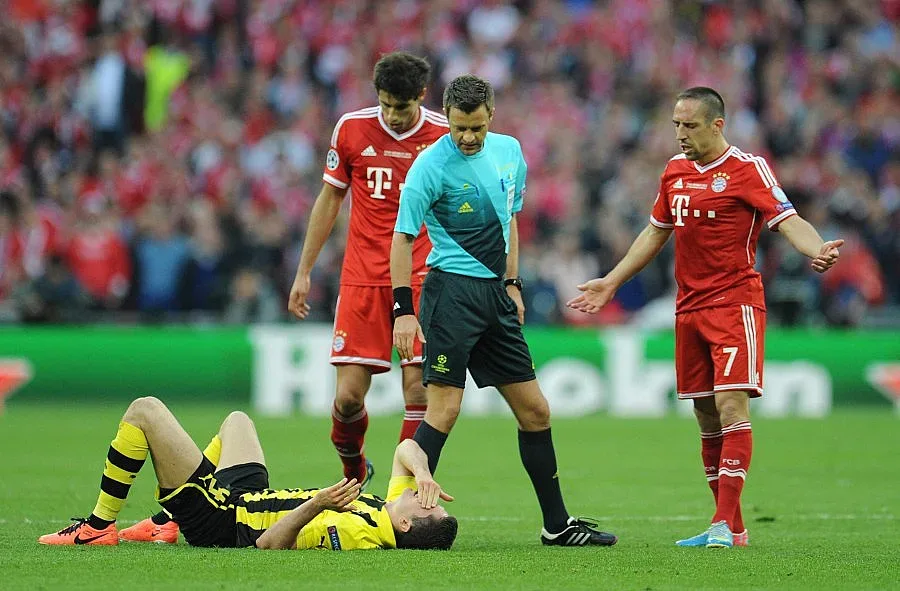 Топрефер свири Лудогорец - ПСВ