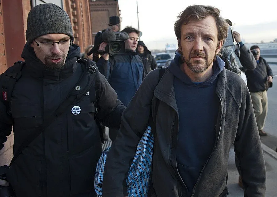 Русия освободи последните трима от Грийнпийс под гаранция