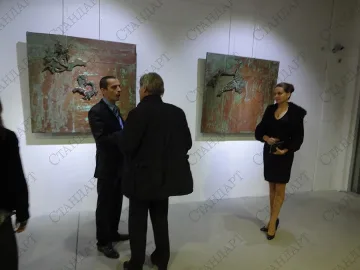 Баски скулптор се тревожи за Европа с бронз и оголен поглед