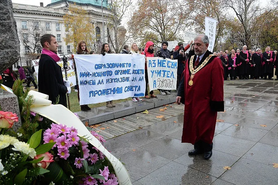 Проф. Илчев: Имаме спорове с Министерство на образованието