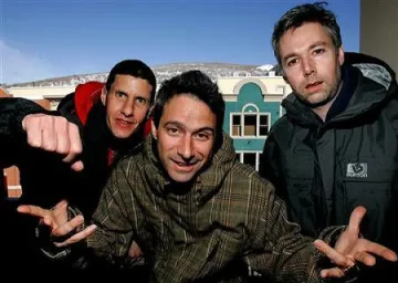 Beastie Boys съдят компания за детски играчки (ВИДЕО)
