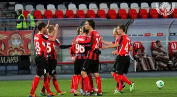 Пеев би дузпата на Попето