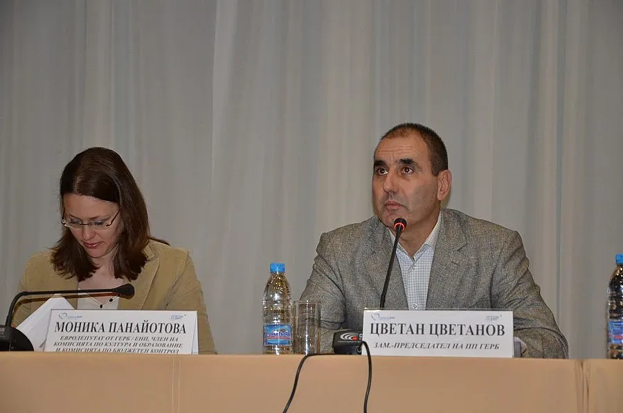 Цветанов: Трябва да продължим започнатото в образованието